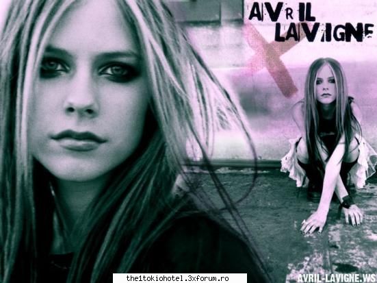 AVRIL - daaa.:X muzika ei...:)hai ka pun poze cu ea:D - Star news~