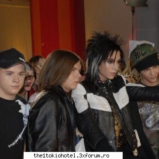 Bill ji suvitzele albe - ii sta super d bine - bill