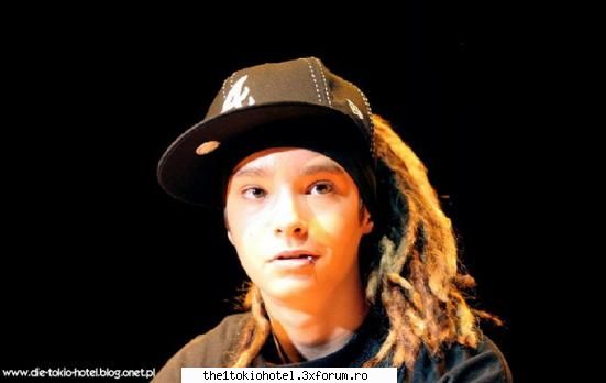 behind this hazel eyes - jaaaaaaaaaa.........................app....hallo - Tom