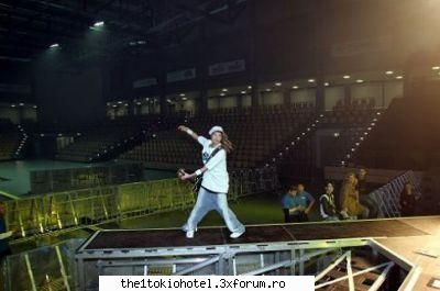 pIcS cu Tom... - so swwwwwwweeetttttttt!:D - Tom