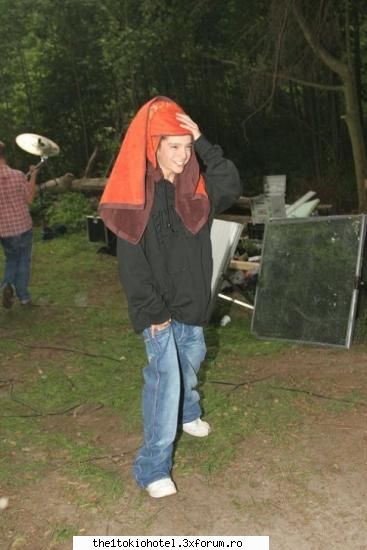 pIcS cu Tom... - a facut baitza in timpul videoclipului!! - Tom