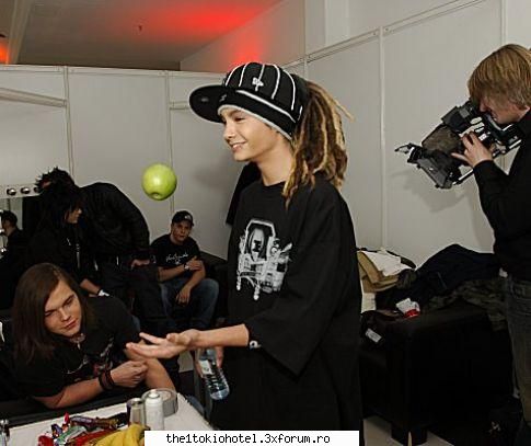 pIcS cu Tom... - la cerjit:)):))=D - Tom