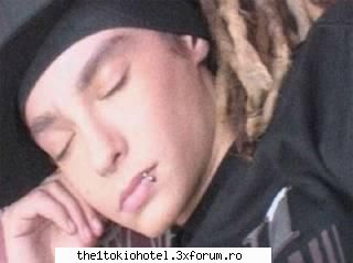 pIcS cu Tom... - nani puiutzzz..nani...sweet dreams. =) - Tom